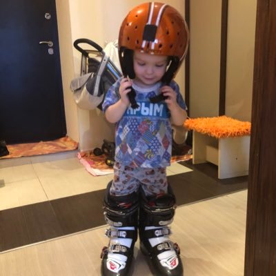 YPFq2Yr8dgspPN3's profile picture. 