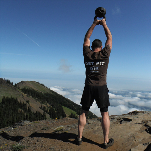 CrossFit fanatic, half arsed Paleo diet practitioner. I enjoy raw oysters, remote campsites and killing mosquitoes.