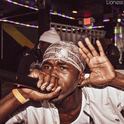 Upcoming Artist from Charleston South Carolina 🤘🏽 “Ima boss I’ll take you to meet the 🔌  nigga” 🥶 Long Live ERu 🗣