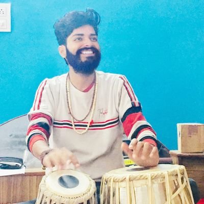 STripathiBHU's profile picture. मै उस ईश्वर का सेवक हूं जिसे लोग इंसान कहते हैं,
असहाय लोगो के आशीर्वाद से ही मन प्रसन्न होता है !