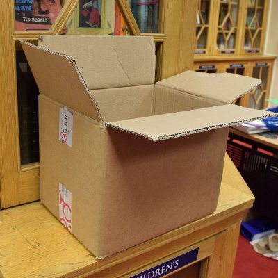 Have you seen a really good (or a really bad) cardboard box lately? I want to know! Sharing the boxes @sortalazysusan has known at @blackwellrare and beyond