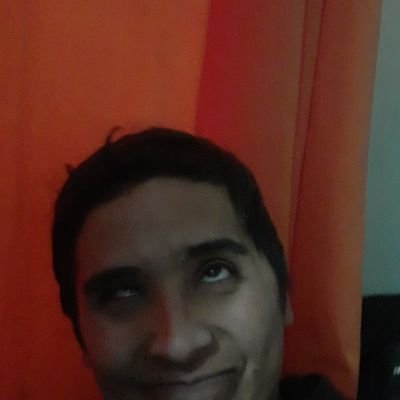 Soy un poeta loco y soñador Mi meta es llegar a tu corazón y tener tu amistad para apagar mi soledad sígueme y te sigo Y ser tu fiel amigo cuenta conmigo🤗😗
