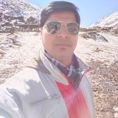 akashnigam31's profile picture. 