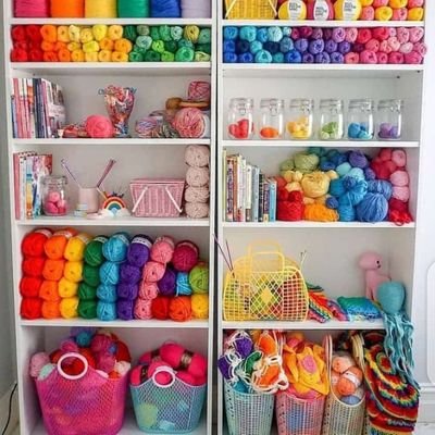 ms_lizzyb's profile picture. 