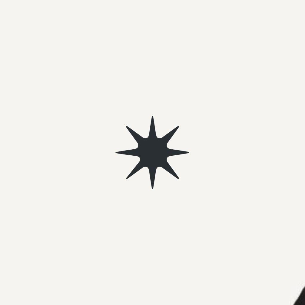 romrrr00's profile picture. …