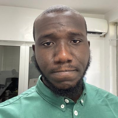 manlikebeeb's profile picture. 