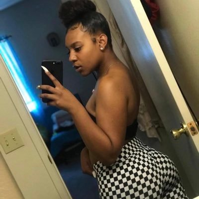 kathleenhowel15's profile picture. 