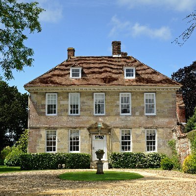 Stunning house, garden and art collection in the heart of Salisbury. Once home to Sir Edward Heath. Open March - Nov, check website for details.