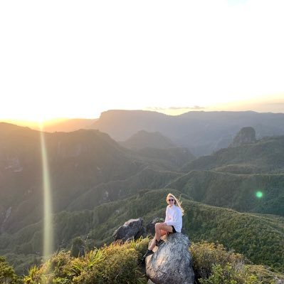 CatBreslin's profile picture. 