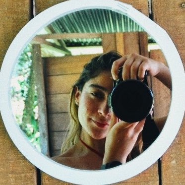 sofiasequeiram's profile picture. N S N D F T L & L ♀