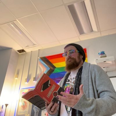 punk_ela_tchr's profile picture. 