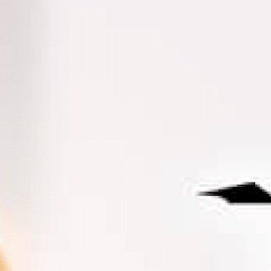 lainsce13's profile picture. 