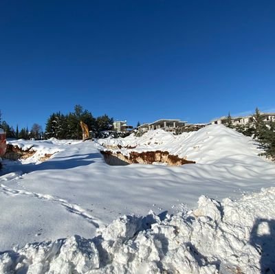 Hadi74542699's profile picture. .