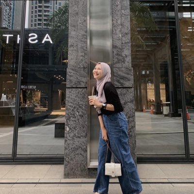 tingkat sukses seseorang adalah ketika kita berguna bagi banyak orang