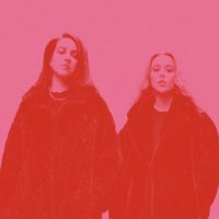 Holly and Vee (@hollyandvee) 's Twitter Profile