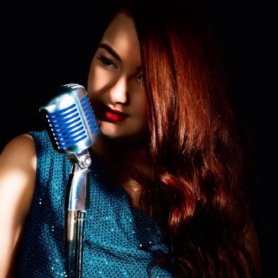 Classical Crossover Soprano from Nottingham - https://t.co/0GrdVOyU07  -  https://t.co/MlkKhLr0fj…