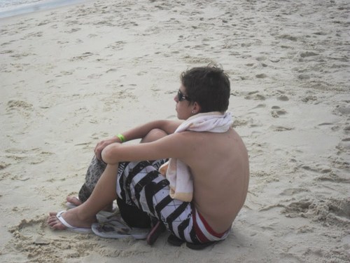 @ceaimoré,  ,  '-'




O.S.J.C

Ousando, cresce a coragem; hesitando, cresce o medo.