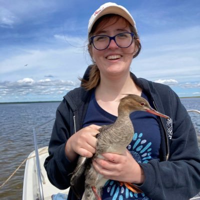 msc student studying red-breasted mergansers 🦆 • passionate about vetmed & exotic animal husbandry & welfare • living life in 80HD • views my own • she/her ♠️