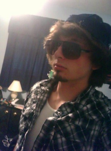 DeThAnGeL1337's profile picture. WOW if you dont know me lol dont talk to me (; kthnxbaiii