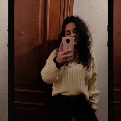 AnnaSnchez3's profile picture. ♍

S A L A M A N C A