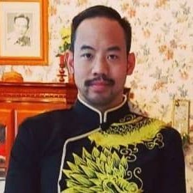 Technologist. Decentralization Advocate. Phở Connoisseur. Semi-retired Bboy. YC S13. Strength Geek. Cognac Drinker. Bedroom DJ. Blah. Views are my own. #Liberty
