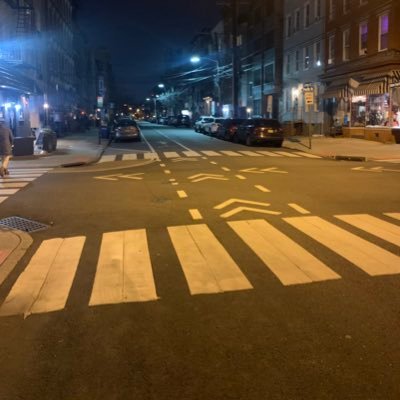 @Peekskill_Walks Co-founder 🚴‍♂️ #NYC commuter 🚊🌳 Pedestrian’s ⬅️ Parking 🚗 I talk a lot about walkability