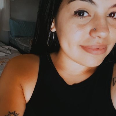 Me dijo que le gustan los pequeños detalles y yo mido 1,50 👅😘🙈