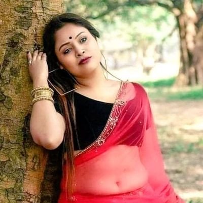 Ni8855's profile picture. 😘 😘I'm housewife age 35 mom living in mumbai hear for fun 👙 34d,32,36👙  😘  @saloni232q 😘 😘