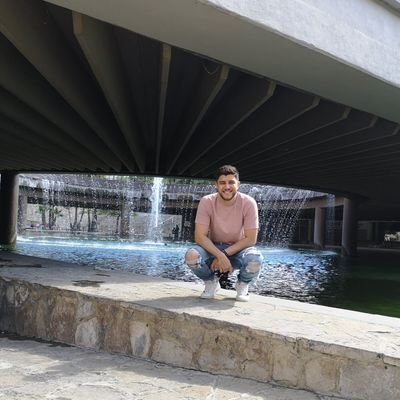 max12mty's profile picture. El ayer es historia, el mañana es un misterio pero el hoy es un regalo, por eso se llama PRESENTE.