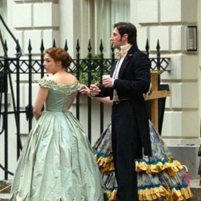 Fan of Jane Austen & Elizabeth Gaskell’s North & South. ✨ fanfic writer ✨ English M.A. ✨ Would die for Bertha Russell ✨ #ScarNash