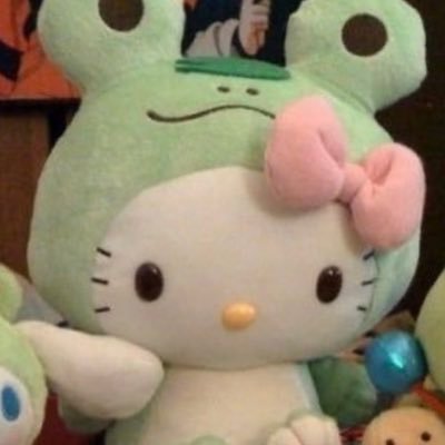 I’m here to make cute friends and floop flop 🐹🍄🍄🍄🌺
