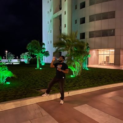 #bitcoin▪Akitoye Adeyemi ▪Dreamer▪ Buidl-ing @shutterscorehq▪🐍Software Engineer 🖥 https://t.co/rbc4bCeCpy… https://t.co/p7V9AfPgpf