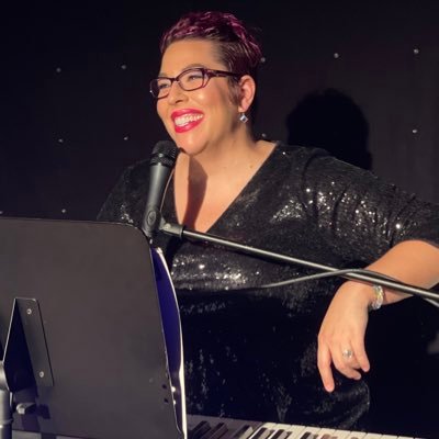 NoteworthyGal's profile picture. Singer, Vox Coach, Pianista, Biz owner, theater nerd, rescue mama, wanderluster. #loveislove