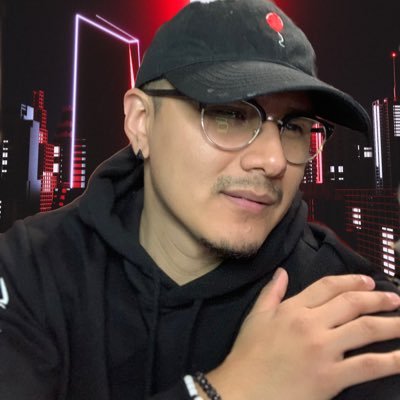 28 year old content creator, war zone player. Xbox and pc player come watch my twitch 🔴⤵️. 11.5k on TikTok 📲 https://t.co/6OsFZxMEgl
