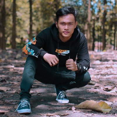 gilang_ccd's profile picture. ♤🎥 VideoGraver
♤👨‍💻 EditingVideo
♤📷 Cameraman
YOUTUBER INDONESIA
instagram @artgkp_