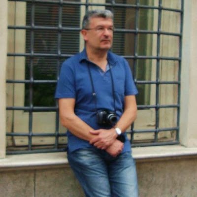 diallinas's profile picture. 