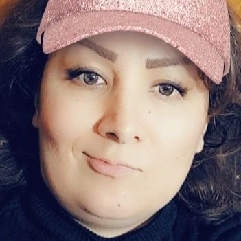 somyenoori64's profile picture. روی هوا ،خانه دار