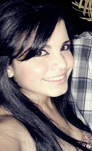 Neiim Sempre o Sorriso q eu trago eé a Vida q eu levo..