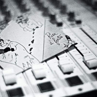 Jetfm's profile picture. association JET : 91.2 FM/DAB et sur internet https://t.co/5N9H0DTt6g - https://t.co/5KomuQGqP3
// et  aussi https://t.co/kb0WdbW0fV //