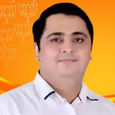 Karyakarta,Advocate,बूथअध्यक्ष,मालवीयनगर,नई दिल्ली 
ExSocial Media head New Delhi Jila, BJP 
YMorcha ExVice President New Delhi Jila(BJYM) 
Ex Journalist-London