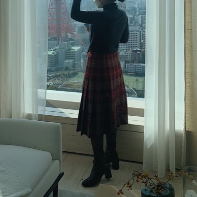 24歳都内在住アパレル系OL コスメ/グルメ/ファッション/ダイビング/旅行 🙋🏻♀️韓ドラ歴14年なので韓ドラツイート多めです