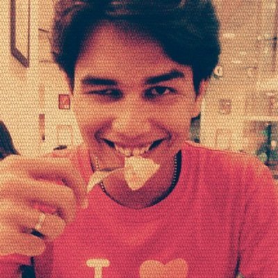 esmaddyisaac's profile picture. 