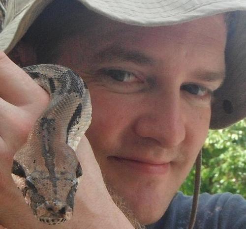 maccaloid's profile picture. Engineer/Geek. Live with my groovy wife, cheekie daughters and fabulous cat in Dorset