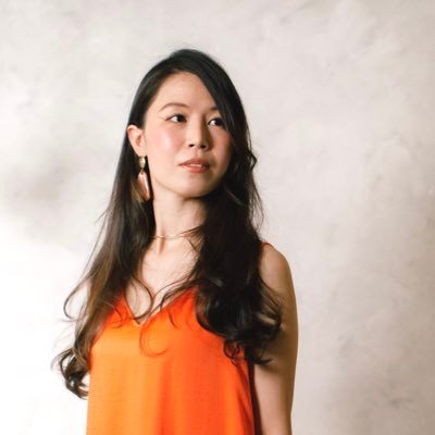 元アパレル・ファッション専門学校卒👗「似合う」が分かれば着たい服も自由自在!「歴10年/実績3000名以上」的確で納得できるイメージコンサルティング✨大阪⚫︎16タイプパーソナルカラー⚫︎顔タイプ診断®︎⚫︎骨格診断(3タイプ&7タイプ)⚫メイクレッスン︎⚫︎ウエディング診断⚫︎ショッピング同行