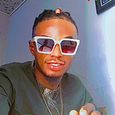 pwanoa's profile picture. Professional Footballer.