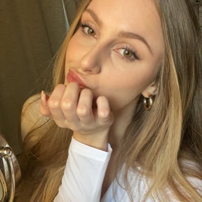 _alexgrove_'s profile picture. same shit different day