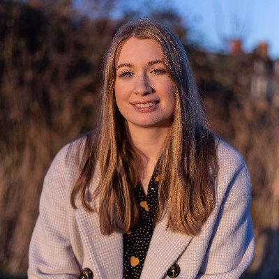 Journalist. Specialise in Consumer and Current Affairs. DMs open.