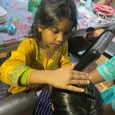 NareshR10134390's profile picture. 