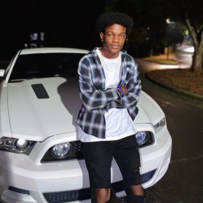 DeVaughn Profile