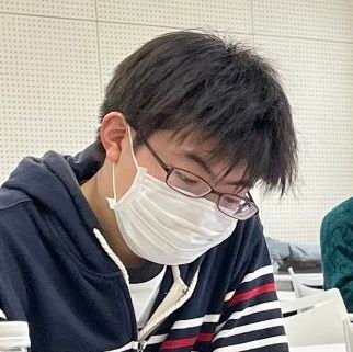 京都で大学生やってます。政治やアニメに興味があります。